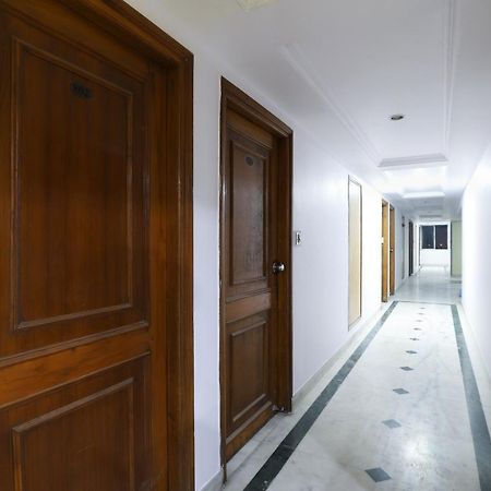 Spot On Hotel Hilltop Vadodara Dış mekan fotoğraf
